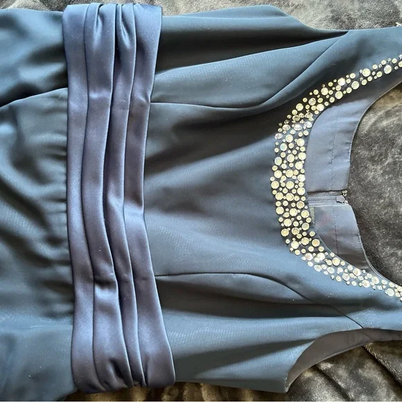 Elegant Navy Blue Evening Gown with Jacket - EUC - Picture 5 of 9